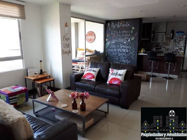 VENTA APARTAMENTO SECTOR EL POBLADO	CÓDIGO 13705