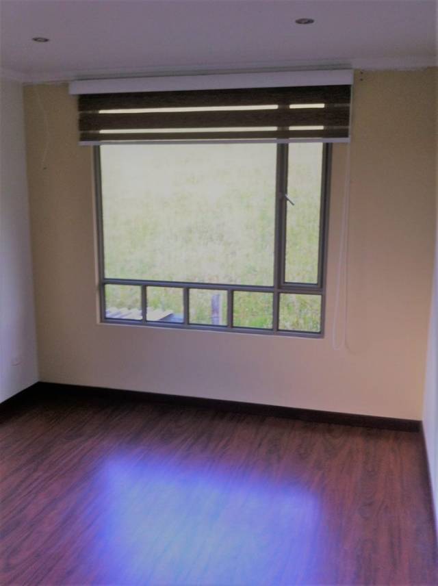 Arriendo excelente apartamento con zona verde