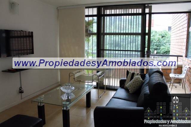 Arriendo de Apartamento Amoblado en el poblado Cód. 10458-1