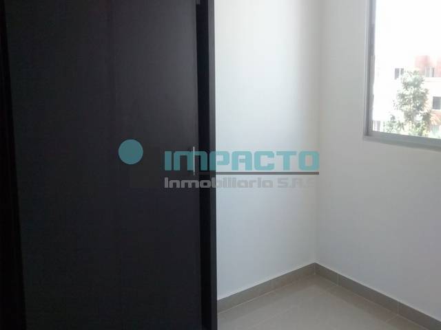 SE ARRIENDA APARTAMENTO EN LOS CONQUISTADORES COD. 10760 BB