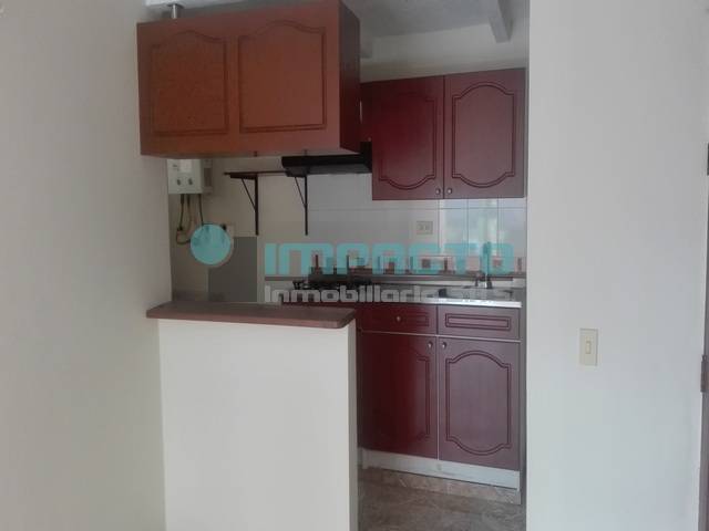 SE ARRIENDA APARTAMENTO EN LOS COLORES COD 11282