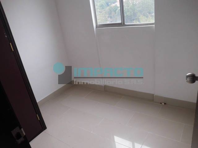 SE ARRIENDA APARTAMENTO EN  ROBLEDOCOD. CO366 JJ