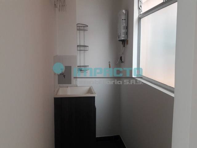 SE ARRIENDA APARTAMENTO EN LA FLORESTA COD 11247 AZ