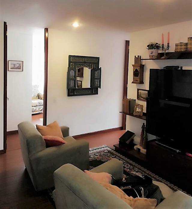 Oportunidad. Hermoso apartamento con patio