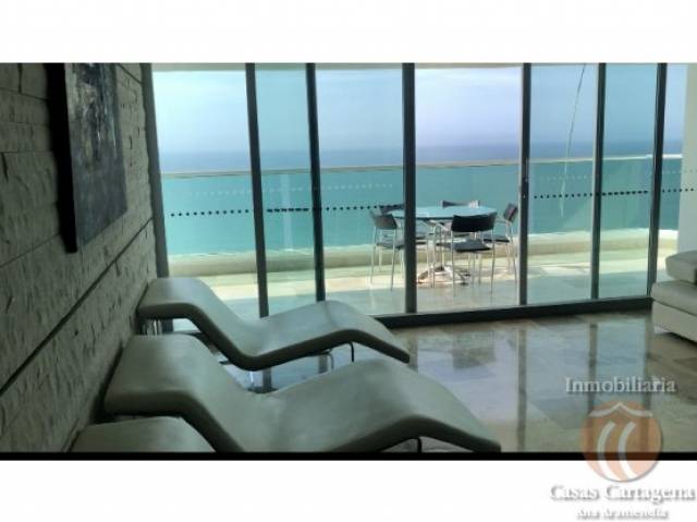 PENTHOUSE EN ARRIENDO POR DIAS  4 HABITACIONES FRENTE AL MAR