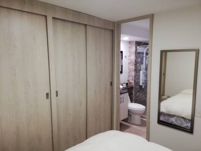 VENDO APARTAMENTO EN URBANIZACIÓN COLINA VERDE