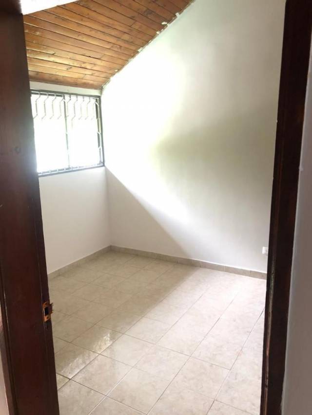 Vendo Casa en Conjunto en el Barrio Olaya