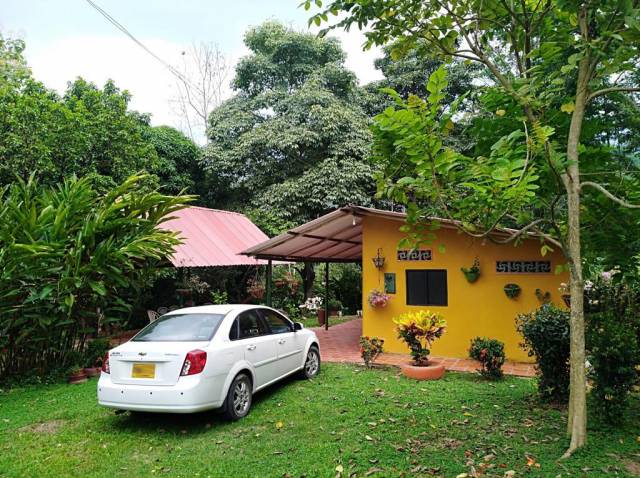 Finca de 10.5 hectáreas Via san Vicente y Barrancabermeja