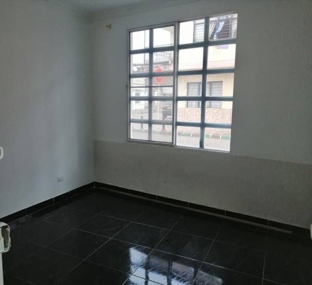 Arriendo Apartaestudio primer piso barrio Primitivo Crespo