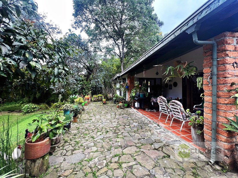 CASA EN RIONEGRO- AEROPUERTO