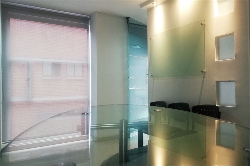 ARRIENDO OFICINA/CONSULTORIO, CHICO, 59M2, PARQ