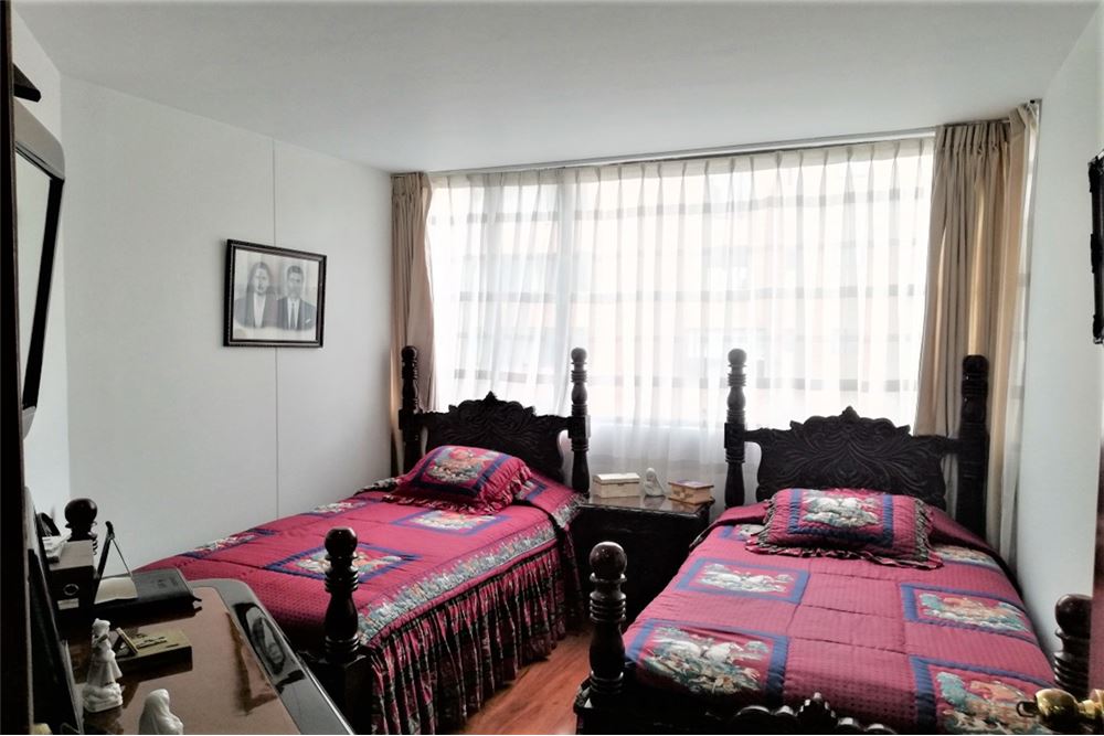 HERMOSO Y TRADICIONAL APARTAMENTO EN LA CALLEJA!!!