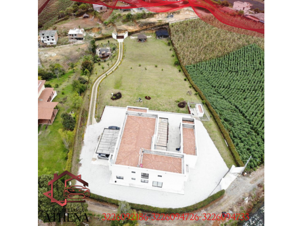 SE VENDE EXCELENTE FINCA EN EL CARMEN DE VIBORAL