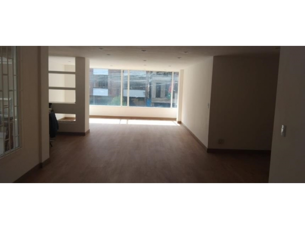 APARTAMENTO EN VENTA  / CHICÓ