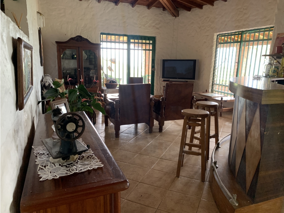 CASA CAMPESTRE EL LIMONAR GIRARDOTA