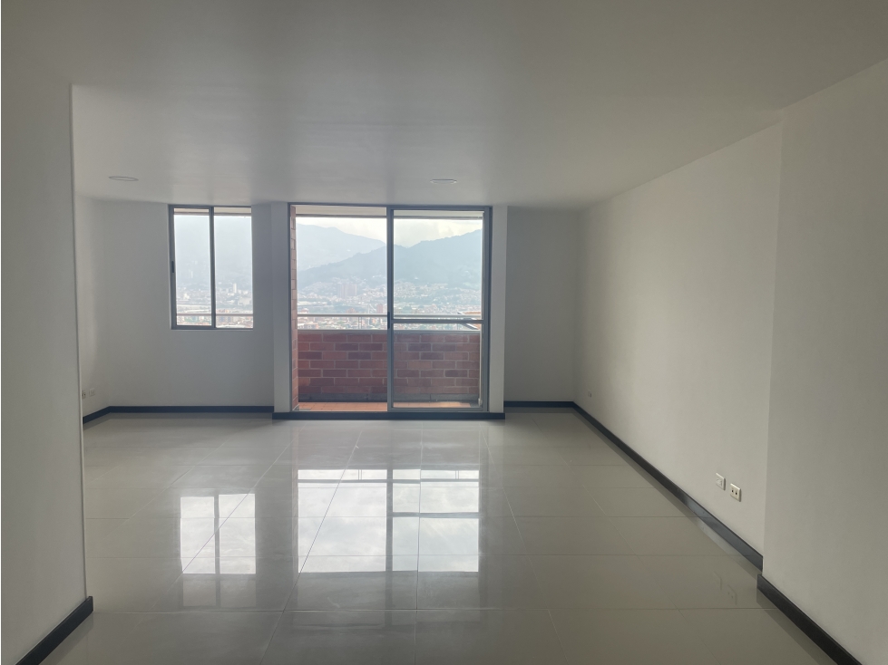 Envigado, apartamento en unidad cerrada completa