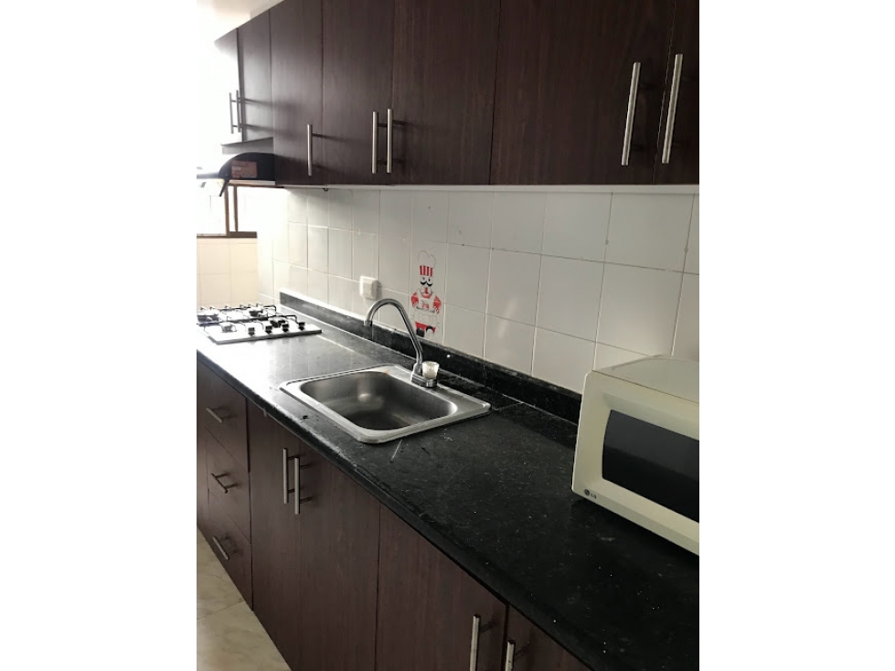 APARTAMENTO AMOBLADO EN ARRIENDO EN ALTOS DE RIOMAR