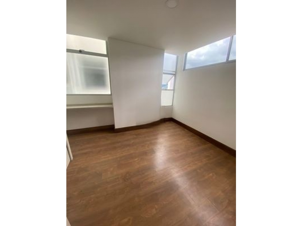 Apartamento en Arriendo Sabaneta Sector Las Lomitas