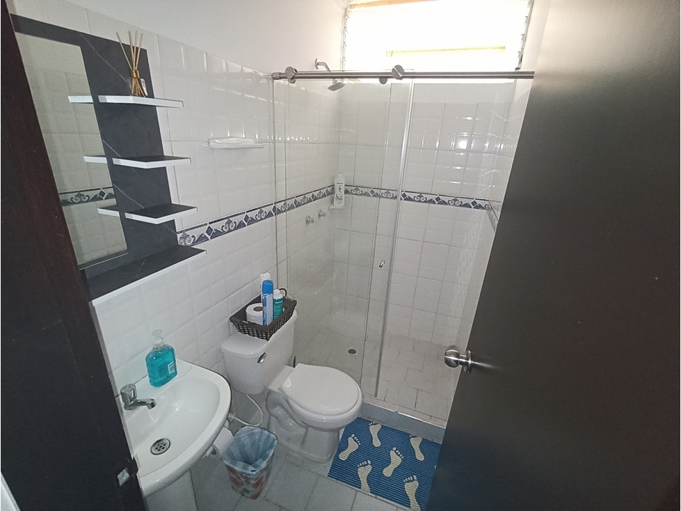 Apartamento con terraza en las Mercedes, Palmira