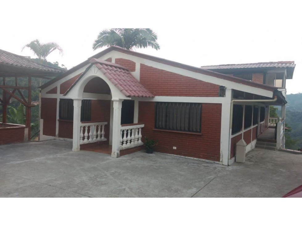 Venta casa campestre San peregrino, Manizales CÓD 2599412