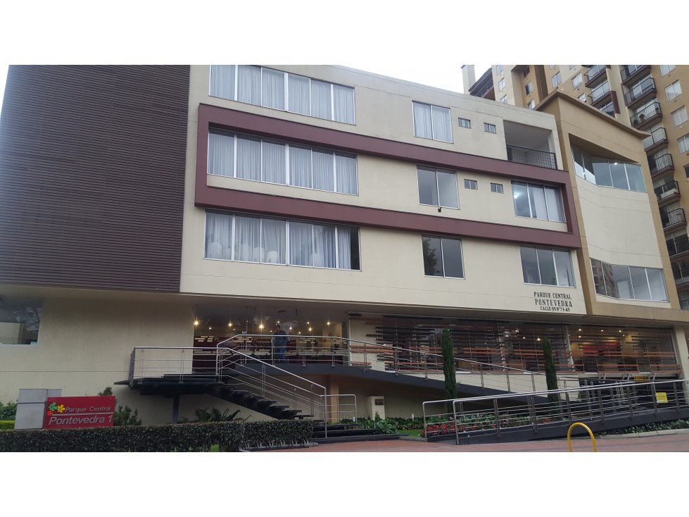 Venta o Permuta Penthouse en Pontevedra Bogota