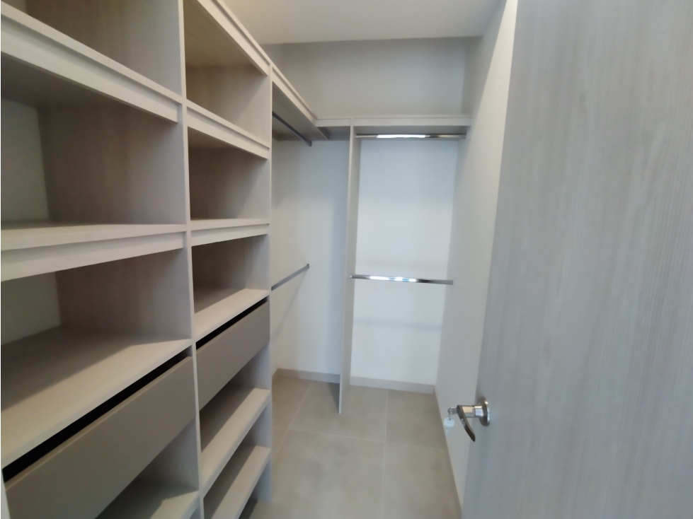 APARTAMENTO EN ARRIENDO UBICADO EN SABANETA / CAÑAVERALEJO