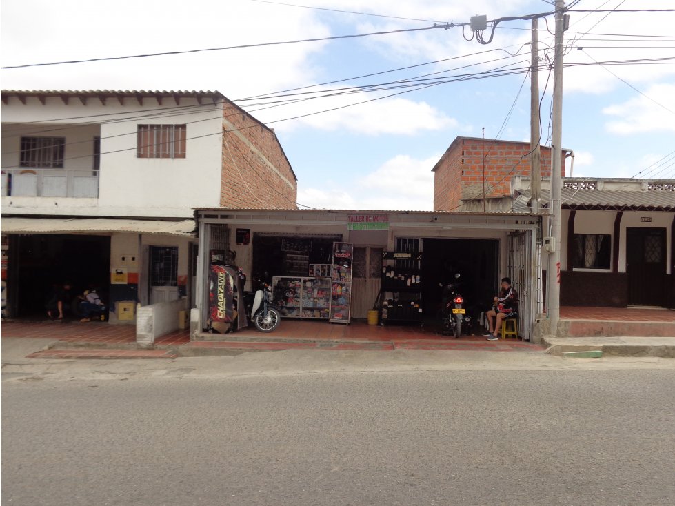 CASA EN VENTA SECTOR LOS ALMENDROS