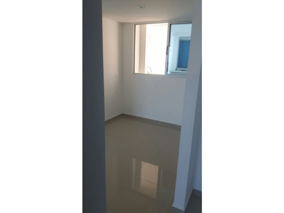 SE ARRIENDA APARTAMENTO, CRESPO - CARTAGENA