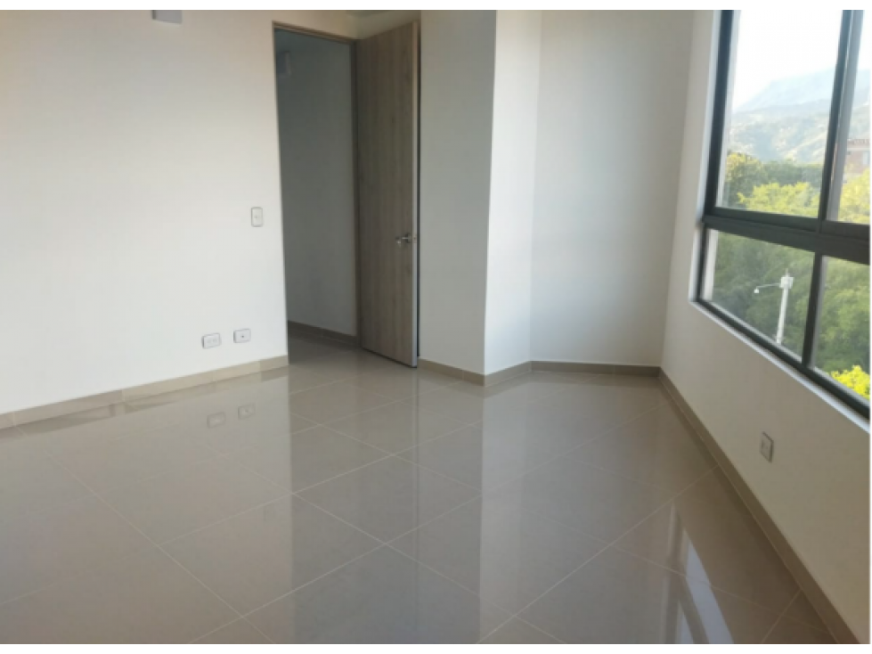 Apartamento en venta, Laureles.