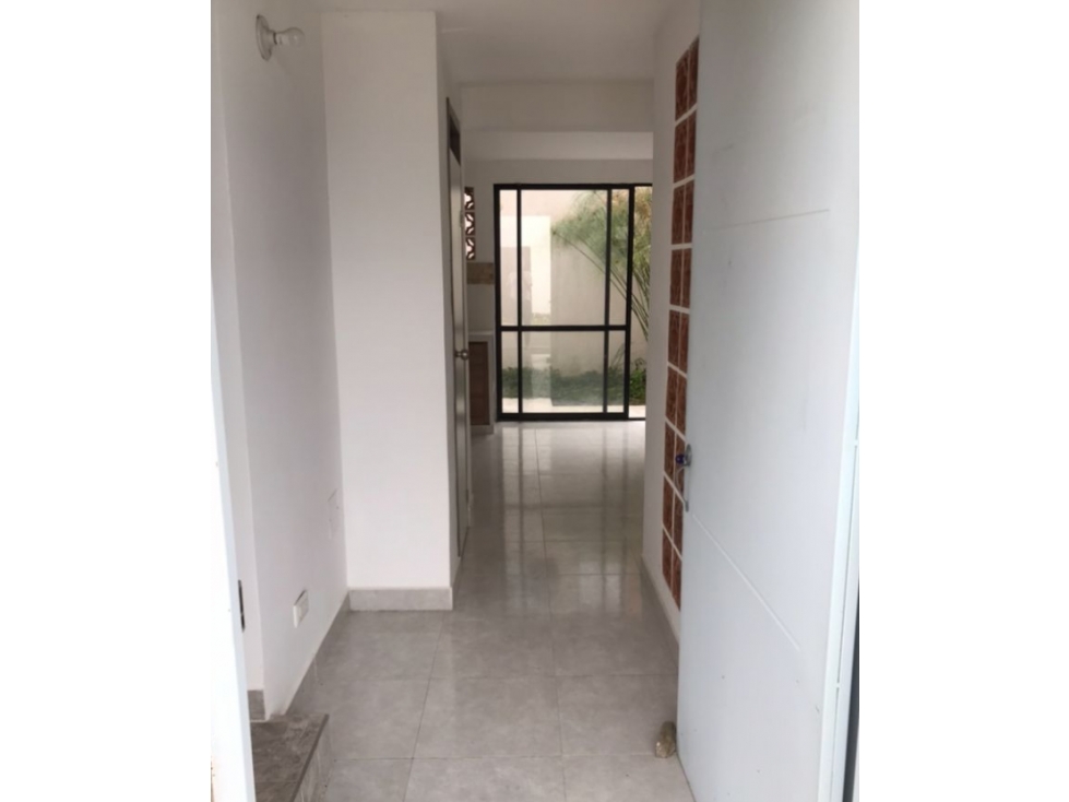 Se vende casa en el conjunto Celesta