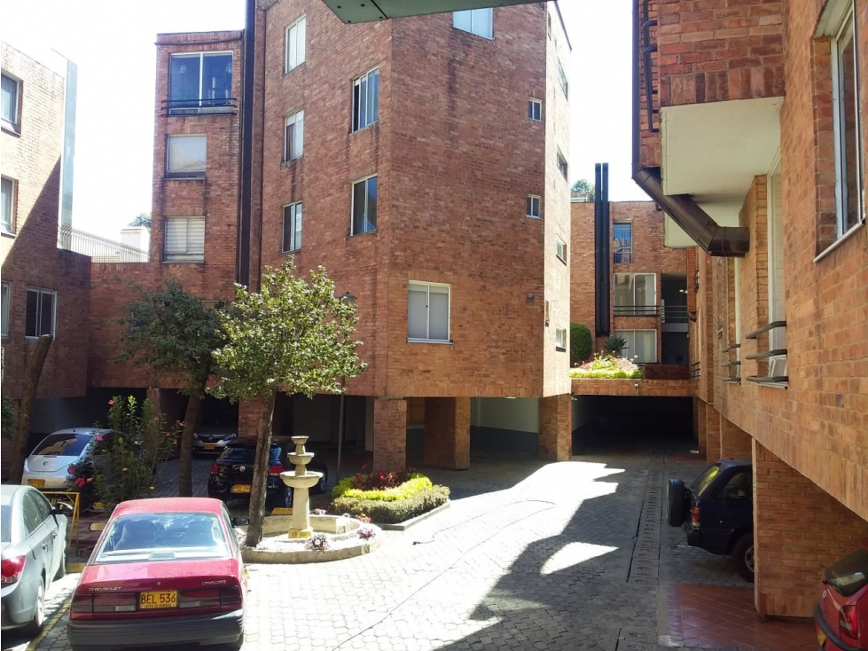 Venta Apartamento Malibú, 2 Habitaciones, 2 Baños, Parquead. Cubierto