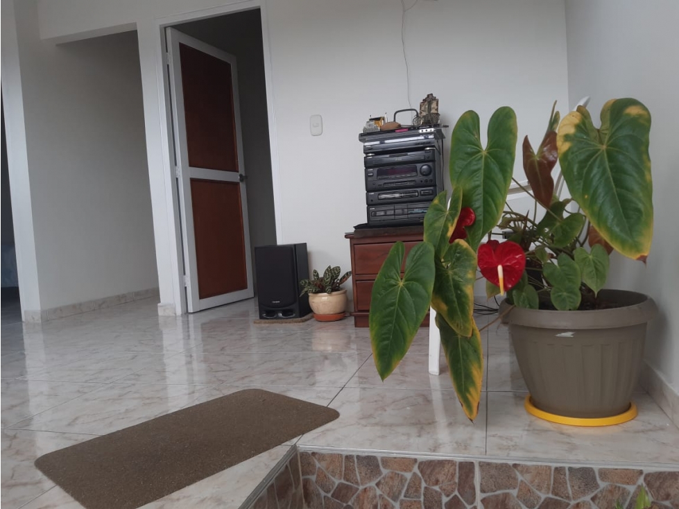 CASA PARA VENTA AL NORTE DE BOGOTA