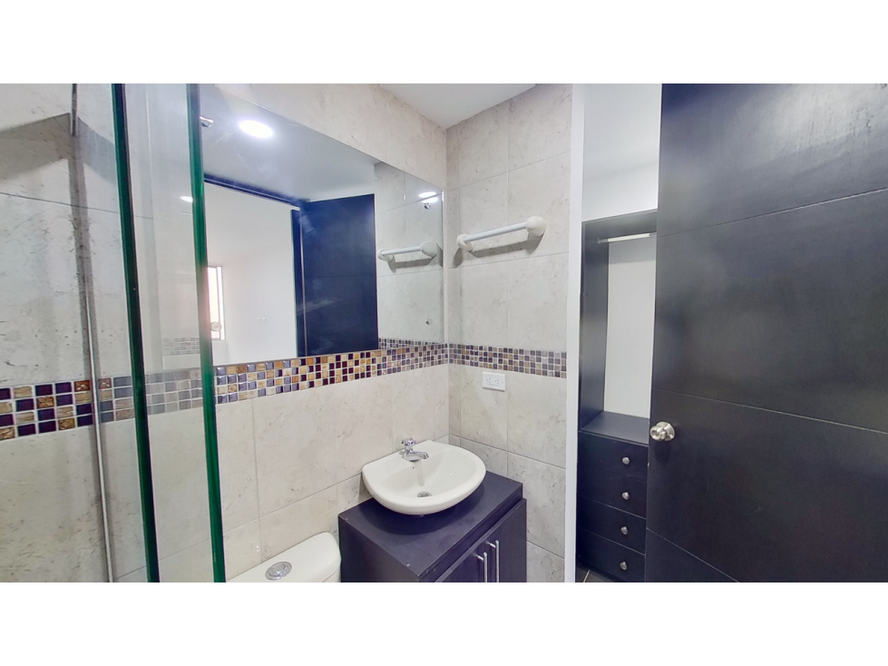 SE VENDE APARTAMENTO EN BELLO