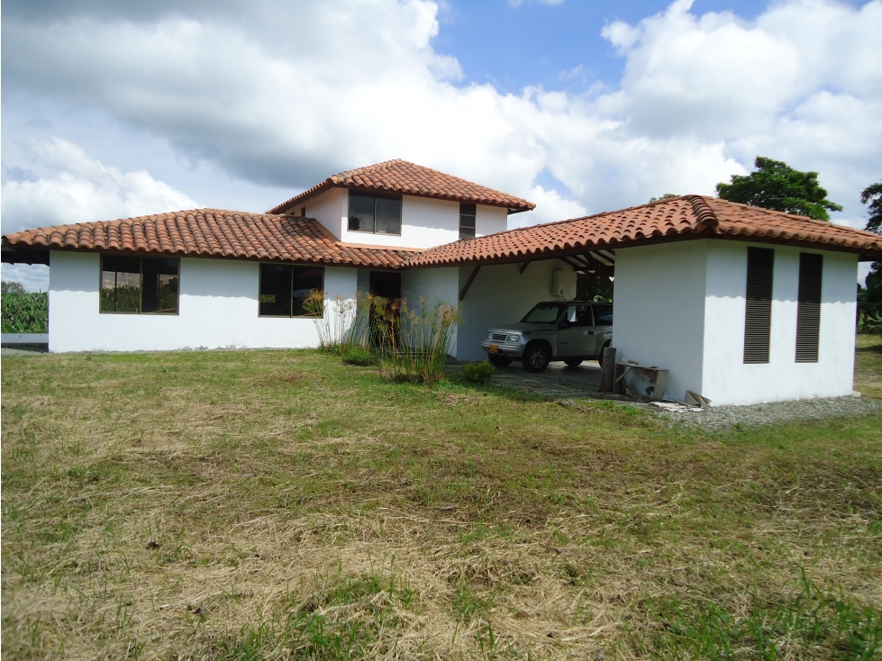 CHALET SECTOR EL CAIMO ARMENIA QUINDIO