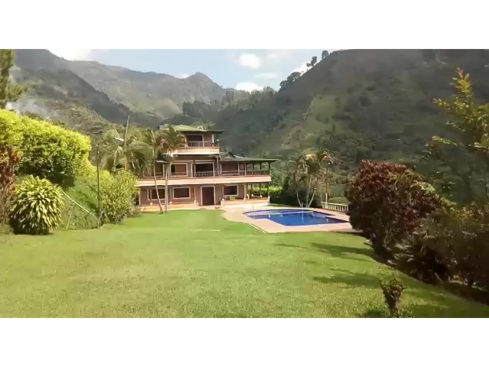 VENDO FINCA CAFETERA Y DE RECREO DE 8 CUADRAS EN ANDES VEREDA SAN JOSÉ