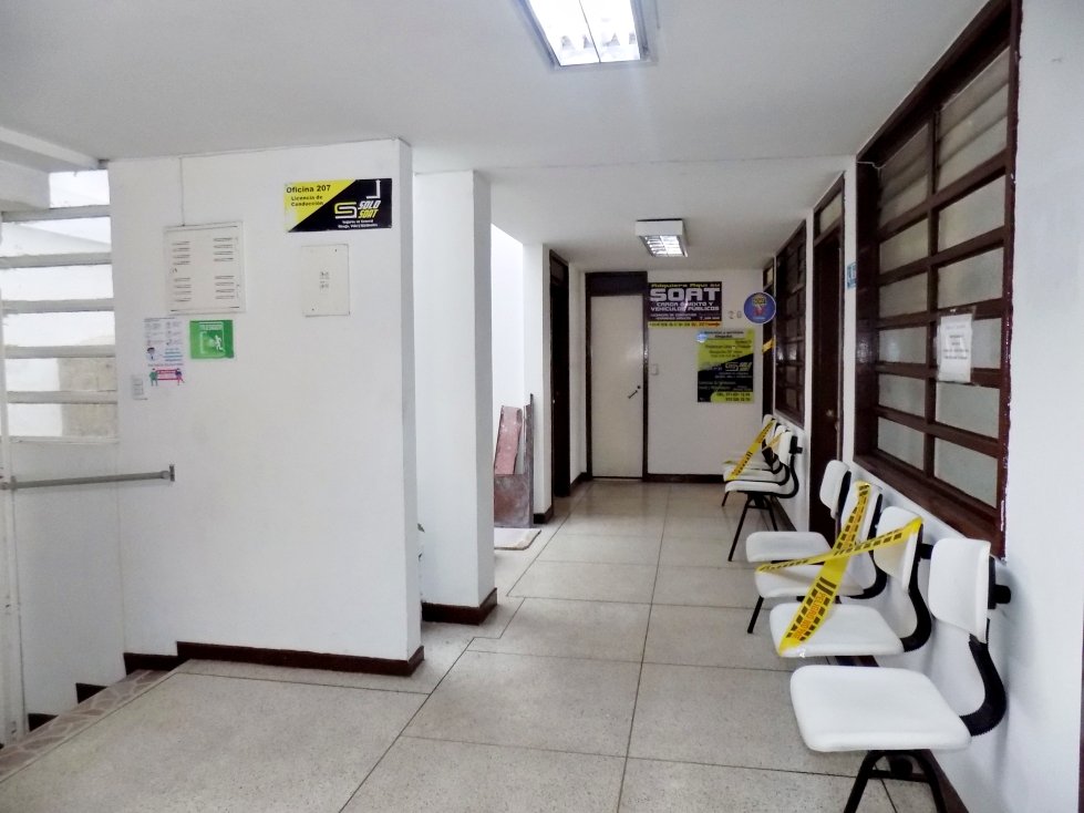 Arriendo Piso de Oficinas Centro, Manizales