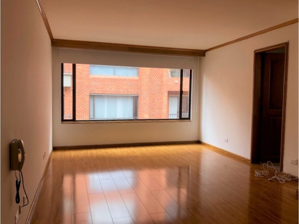 Bogota vendo apartamento chico reservado area 212 mts