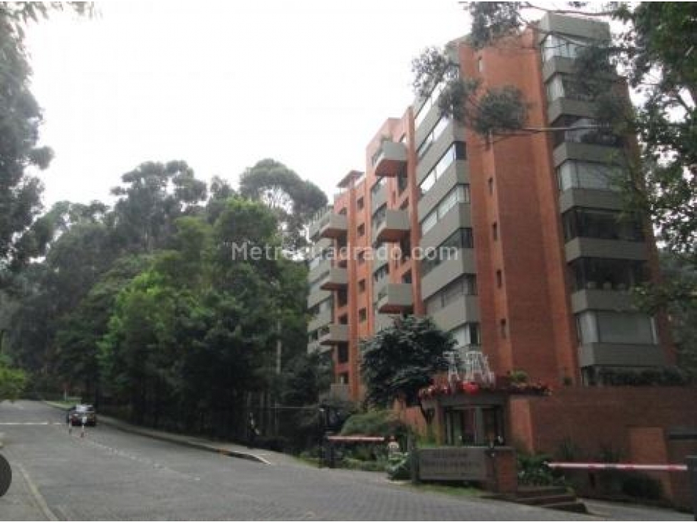 Bogota arriendo apartamento en montearroyo 250 mts