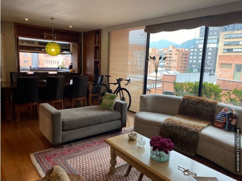 Bogota vendo apartamento en el chico 215 mts