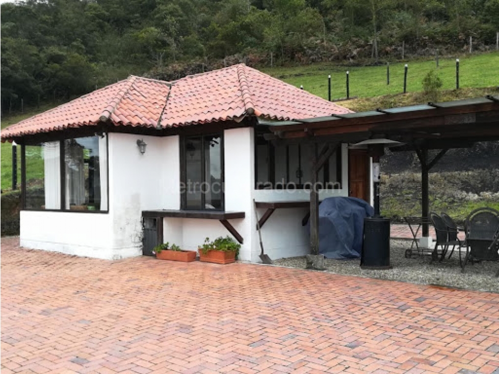 VENDE FINCA CON 3 LOTES, SUBACHOQUE