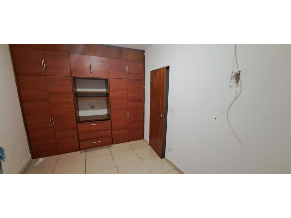 VENTA CASA BARRIO LAS ACACIAS