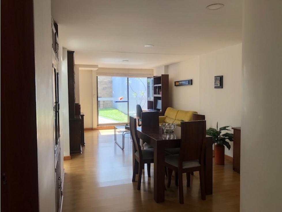 VENDO CASA EN PONTEVEDRA