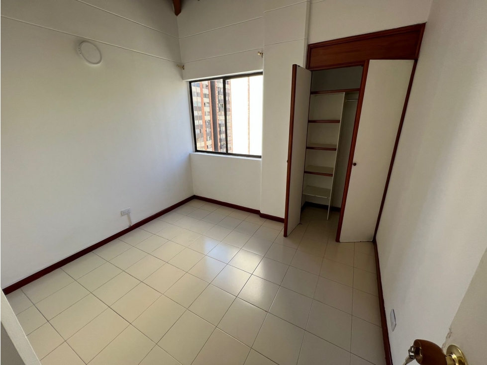 Venta Apartamento Los Colores Medellin