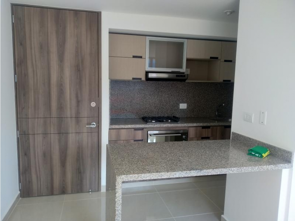 Venta Apartamento en La Hacienda, Sur de Cali 425.