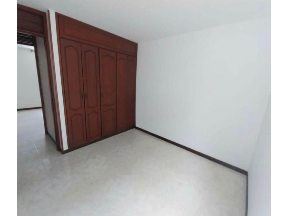 Venta Apartamento en Primero de Mayo, Sur de Cali 396.