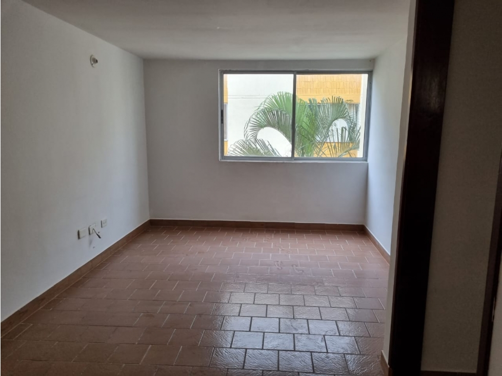 Venta Apartamento en Ciudad 2000, Sur de Cali 372.