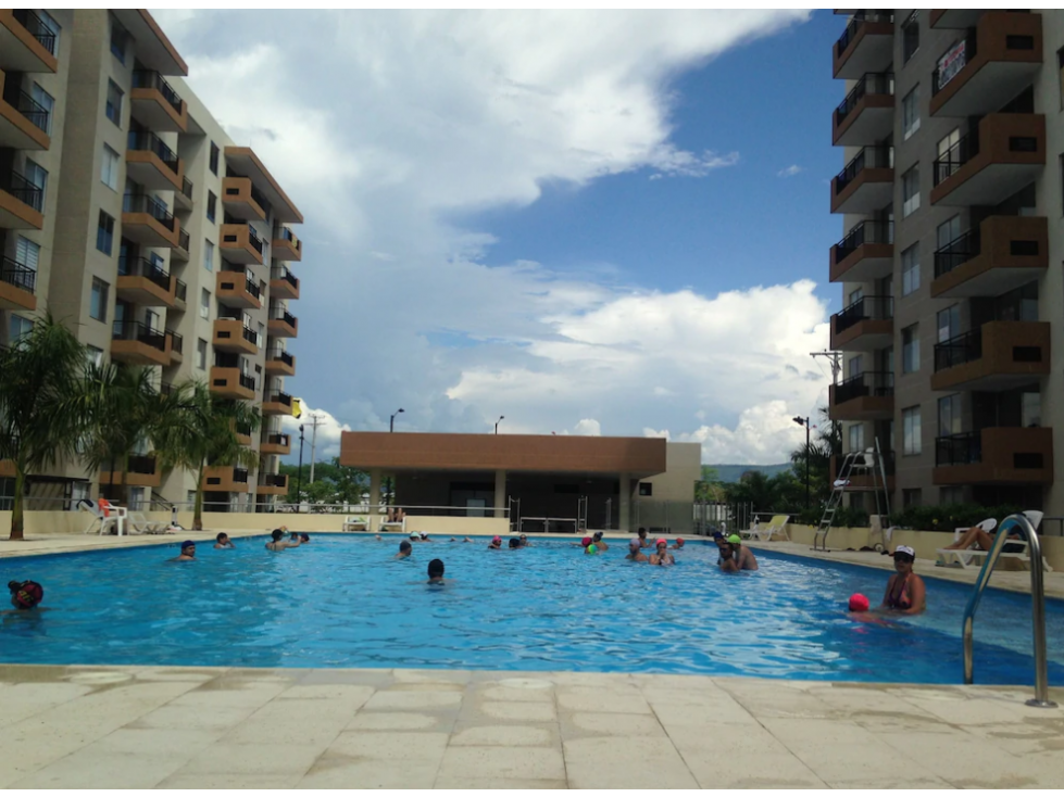 EN GIRARDOT VENDO  HERMOSO APARTAMENTO  HACIENDA PEÑALISA BAMBÚ