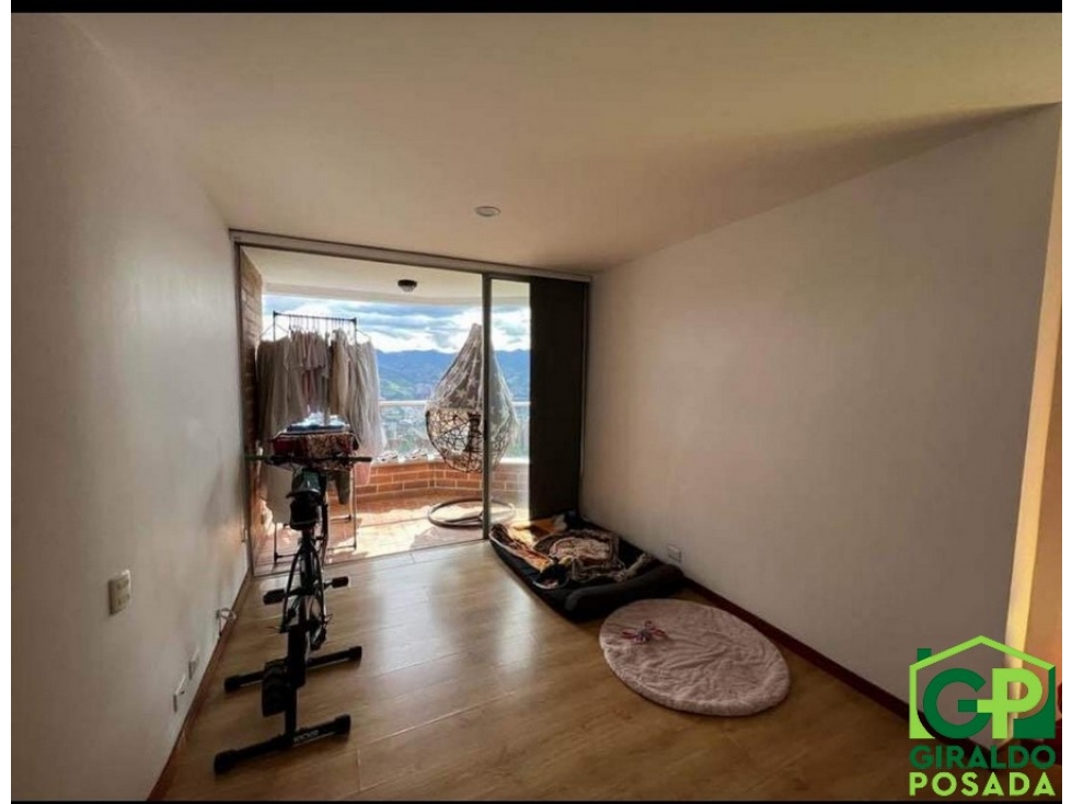 ARRIENDO APARTAMENTO EN EL POBLADO - LOS BALSOS