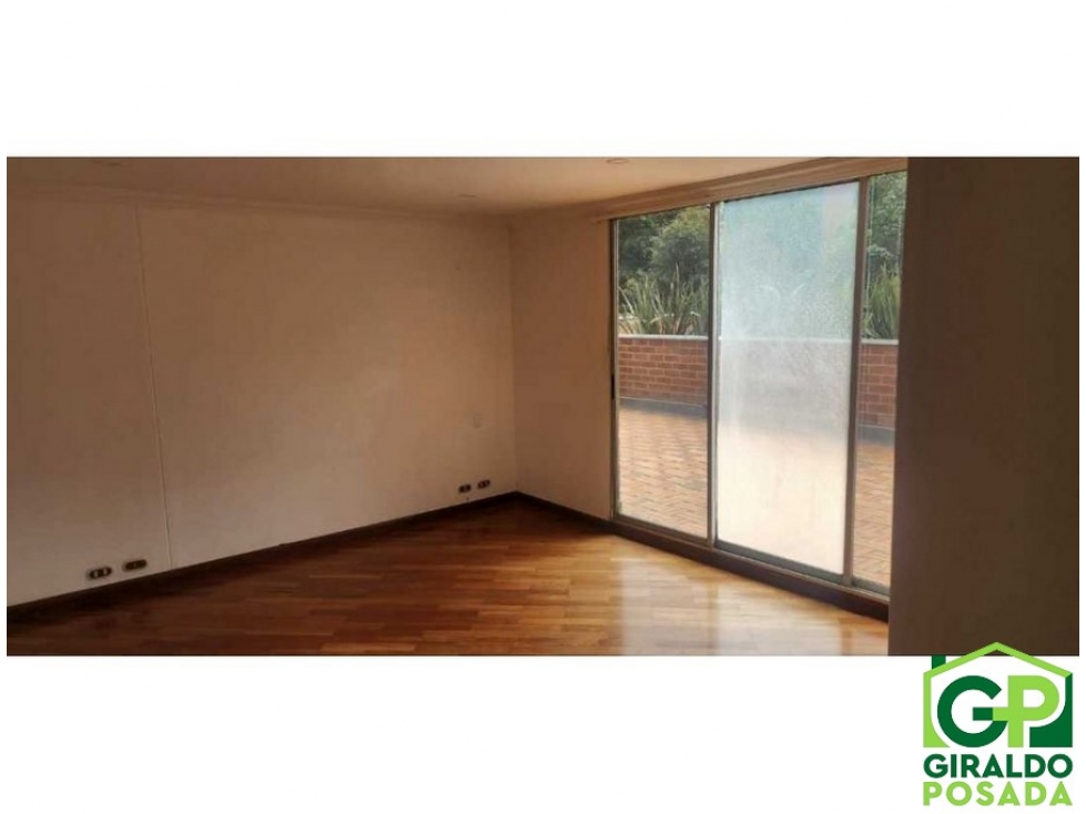 VENDO  APARTAMENTO EN EL POBLADO - LOS BALSOS