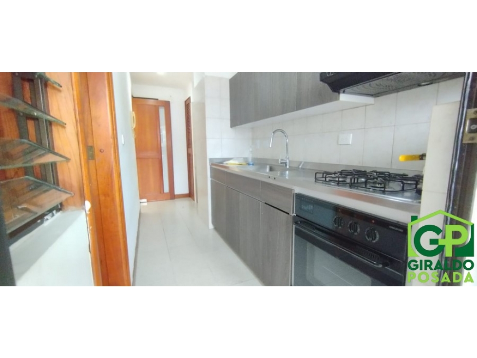 ARRIENDO APARTAMENTO EN EL POBLADO - CASTROPOL